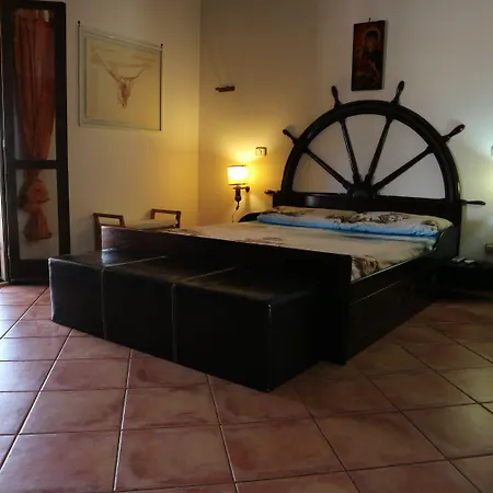 Aurelio Rapillo Maison d'hôtes Latina