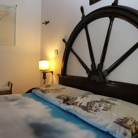 Aurelio Rapillo Latina