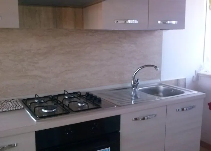 招待所 Aurelio Rapillo 4*