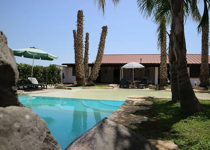 Aurelio Rapillo 招待所 4*