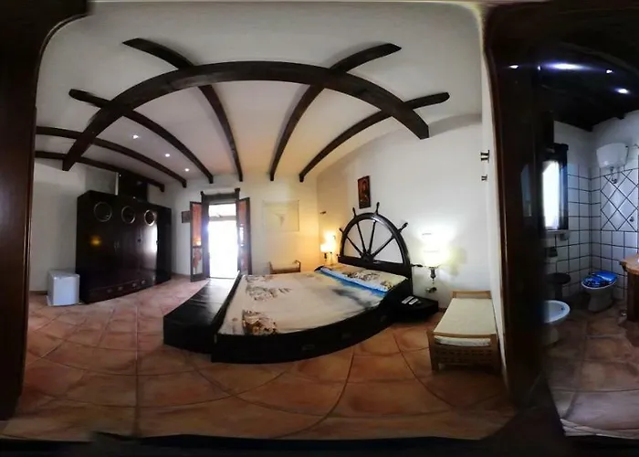 招待所 Aurelio Rapillo 4*